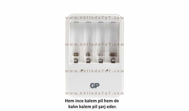 4 Adet Gp Recyko 1000 Serisi Aaa Şarjlı İnce Kalem Pil + Gp Pb420gse (220v) Pil Şarj Cihazı - 4