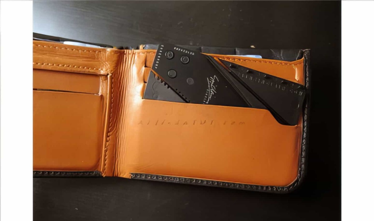 Kart Bıçak Card Sharp Kredi Kartı Şeklinde Cep Çakısı - 4