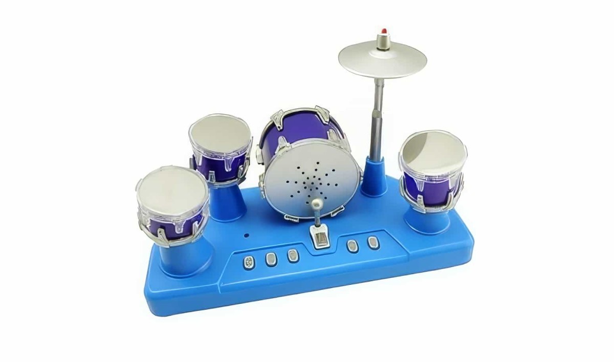Parmaklar İle Çalınan Küçük Masa Baterisi - 1