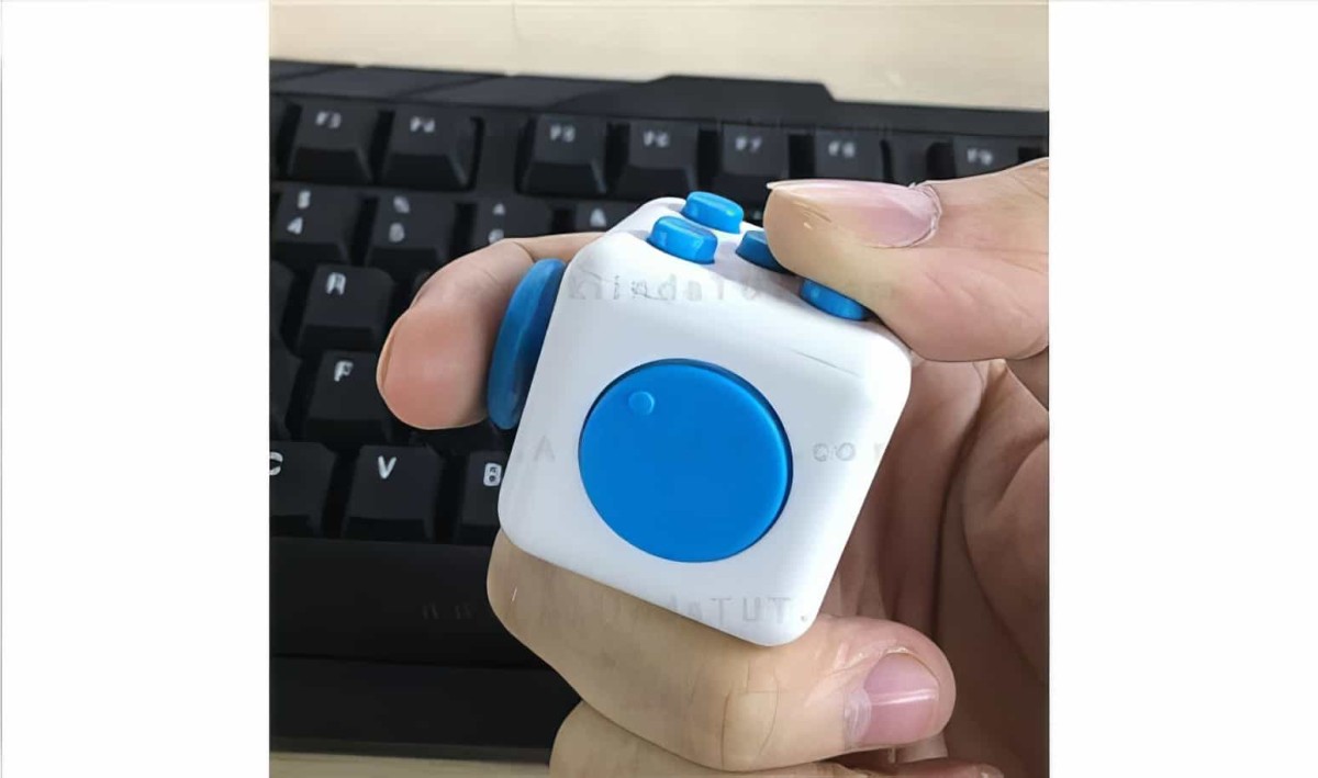 Stres Küpü - Fidget Cube - 1