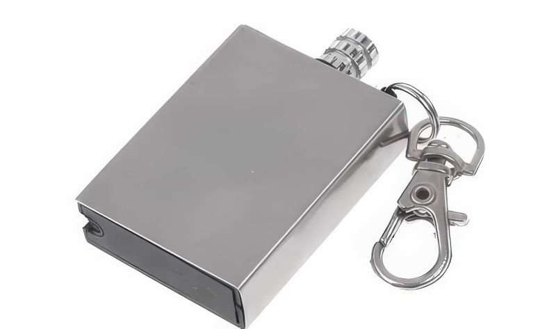 Zippo Benziniyle Çalışan Anahtarlıklı Metal Kibrit - 3
