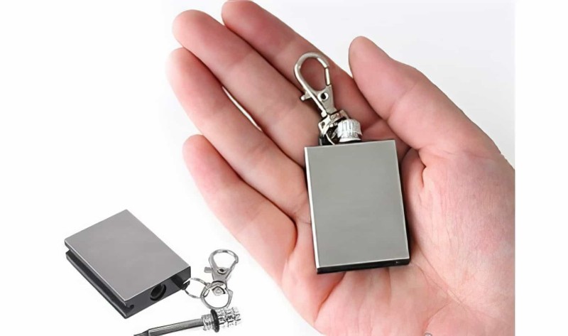 Zippo Benziniyle Çalışan Anahtarlıklı Metal Kibrit - 5